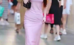 学渣坐在学霸的棒棒上写作业